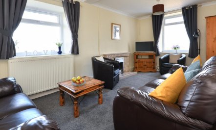 4 Bed in Bwlchtocyn 8