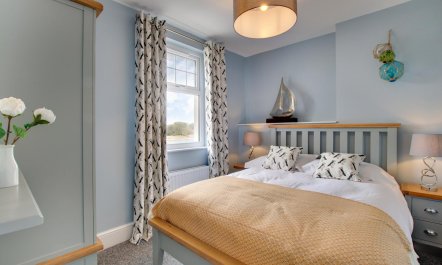 3 Bed in Seahouses 7