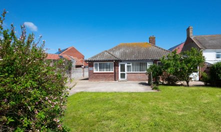 3 Bed in Bacton 8