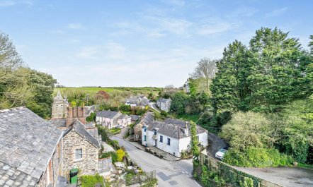 5 Bed in Little Petherick 1