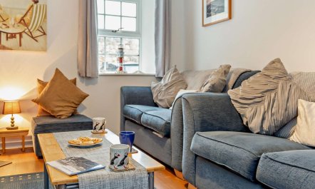 2 Bed in Seahouses 8