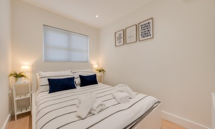 2 Bed in Caswell Bay 2