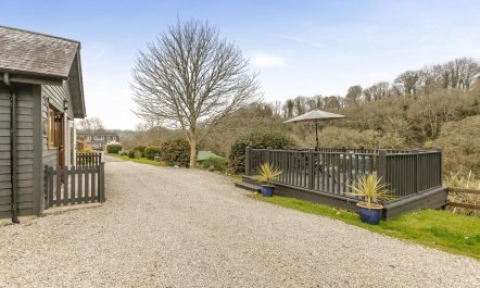 1 Bed in Ponsanooth 9