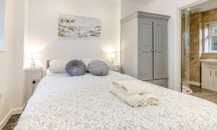 1 Bed in Ponsanooth 5