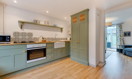 2 Bed in Woodbridge 7