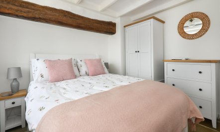 4 Bed in Llaniestyn 5