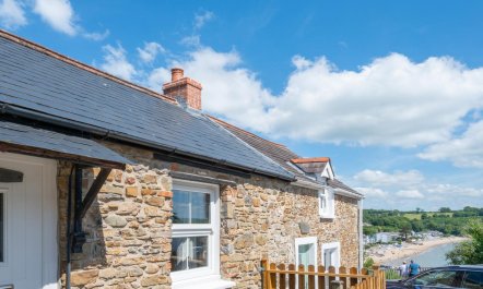 1 Bed in Saundersfoot 9