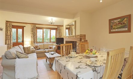 7 Bed in Ilketshall St Margaret 4