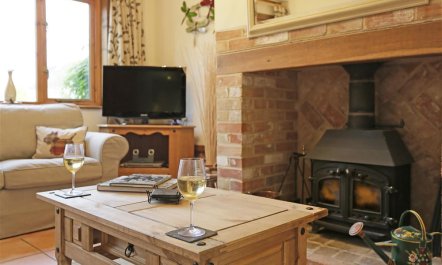 7 Bed in Ilketshall St Margaret 2