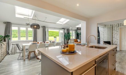 5 Bed in Mitchell 2