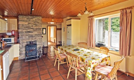 2 Bed in Ballinskelligs 4