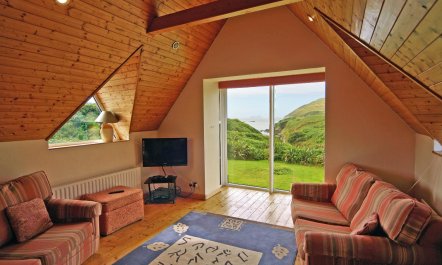 2 Bed in Ballinskelligs 1