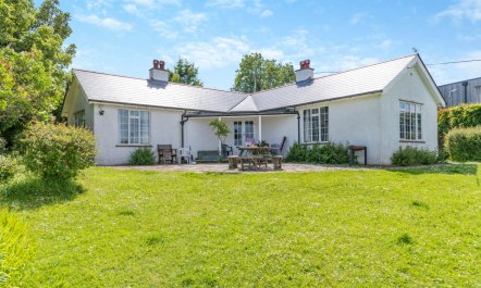 3 Bed in Studland