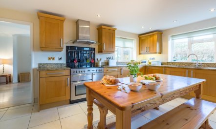 4 Bed in Croyde 7