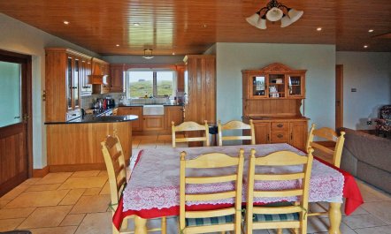 3 Bed in Ballyconneely 8