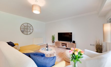 2 Bed in Carlyon Bay 5