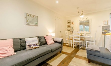 2 Bed in Penzance 5