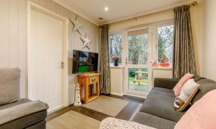 2 Bed in Penzance 6