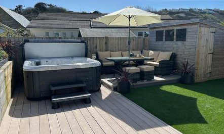 4 Bed in Portreath 1