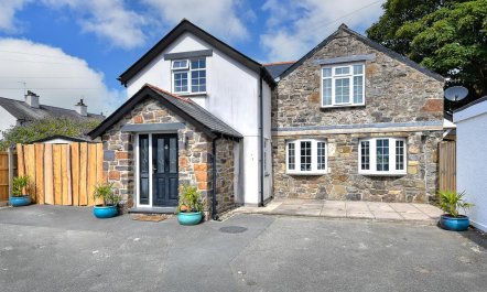4 Bed in Abersoch