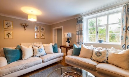 4 Bed in Northrepps 2