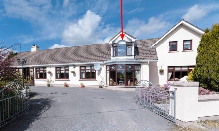 3 Bed in Riverstown 8