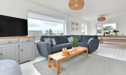 4 Bed in Abersoch 3