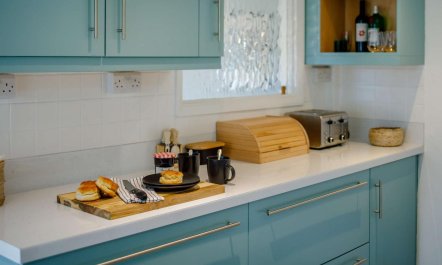 4 Bed in Mawgan Porth 8