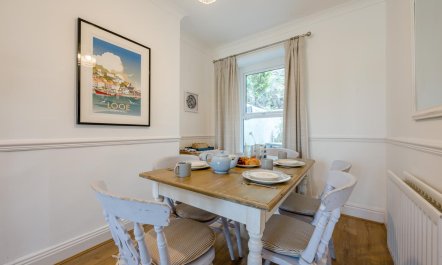 2 Bed in Looe 8