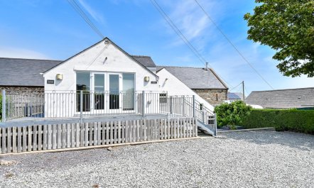 4 Bed in Abersoch 3