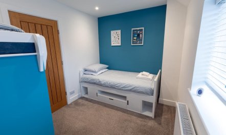 3 Bed in Whitby 8