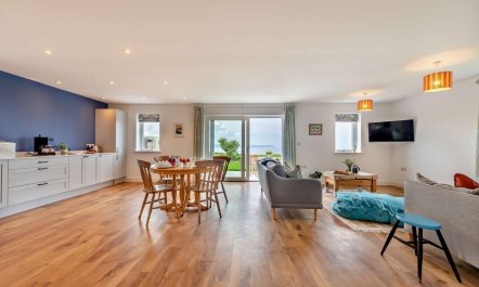 2 Bed in Abbotsham 5