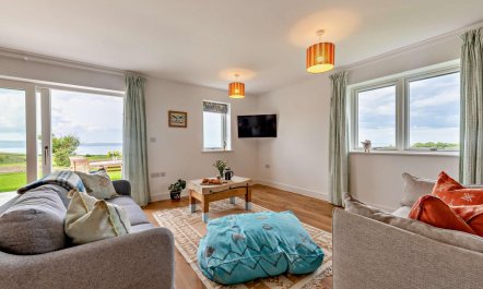 2 Bed in Abbotsham 4