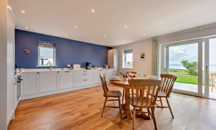 2 Bed in Abbotsham 6