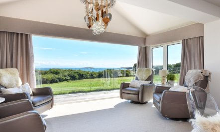 5 Bed in Abersoch 1