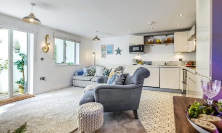 1 Bed in Fowey 1