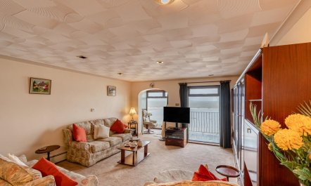 4 Bed in Saundersfoot