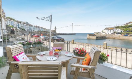 3 Bed in Porthleven