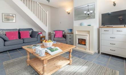 3 Bed in Porthleven 2