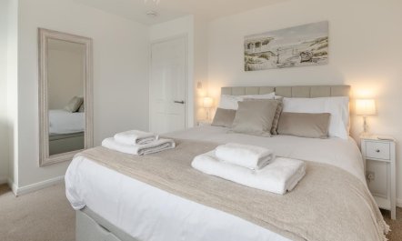 3 Bed in Porthleven 9
