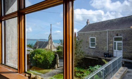 1 Bed in Porthpean 6