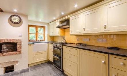 1 Bed in Porthpean 3