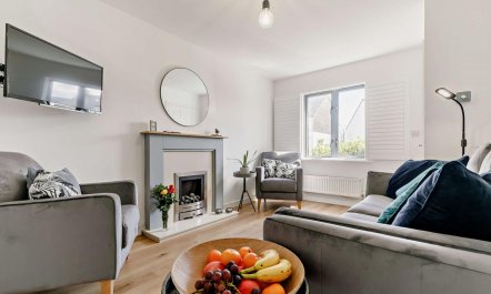 2 Bed in Charlestown