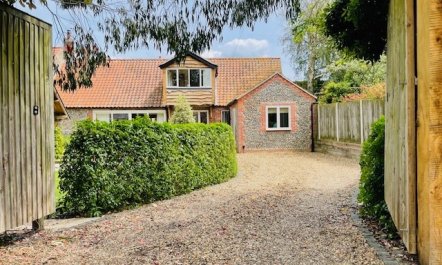 3 Bed in Blakeney 6