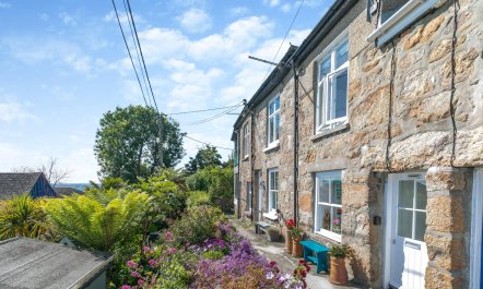 1 Bed in Mousehole 9