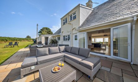 4 Bed in Abersoch 7