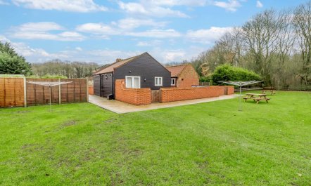 2 Bed in Chedgrave 4