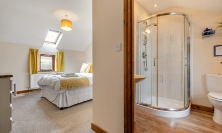 2 Bed in East Chilla 9