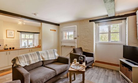 2 Bed in Thornbury 2