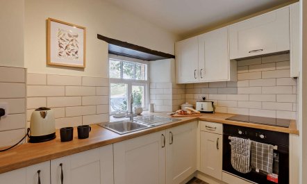 2 Bed in Thornbury 6